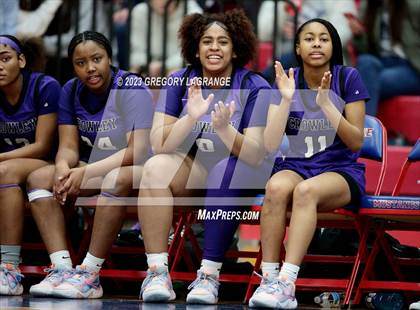Thumbnail 2 in Crowley vs Keller photogallery.