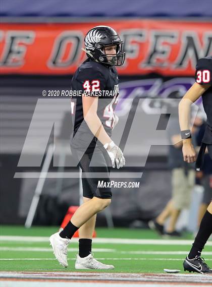 Thumbnail 1 in Argyle vs. Lindale (UIL 4A Division 1 State Final) photogallery.
