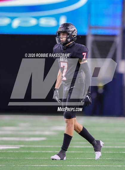Thumbnail 1 in Argyle vs. Lindale (UIL 4A Division 1 State Final) photogallery.