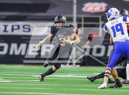 Thumbnail 1 in Argyle vs. Lindale (UIL 4A Division 1 State Final) photogallery.
