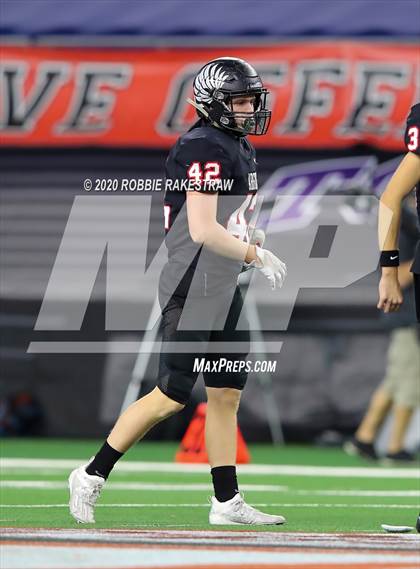 Thumbnail 3 in Argyle vs. Lindale (UIL 4A Division 1 State Final) photogallery.