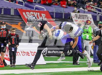 Thumbnail 2 in Argyle vs. Lindale (UIL 4A Division 1 State Final) photogallery.