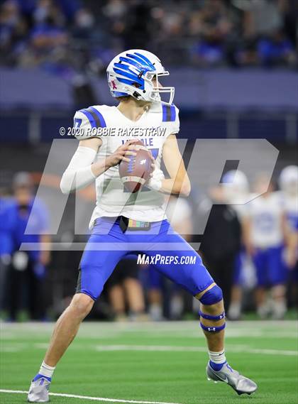 Thumbnail 3 in Argyle vs. Lindale (UIL 4A Division 1 State Final) photogallery.