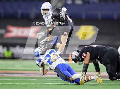 Thumbnail 2 in Argyle vs. Lindale (UIL 4A Division 1 State Final) photogallery.
