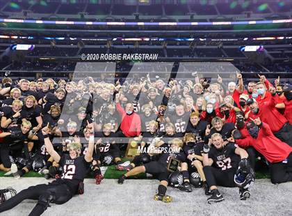 Thumbnail 1 in Argyle vs. Lindale (UIL 4A Division 1 State Final) photogallery.