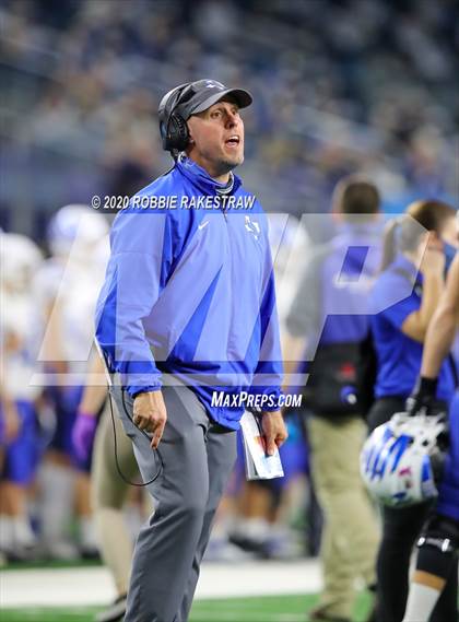 Thumbnail 3 in Argyle vs. Lindale (UIL 4A Division 1 State Final) photogallery.