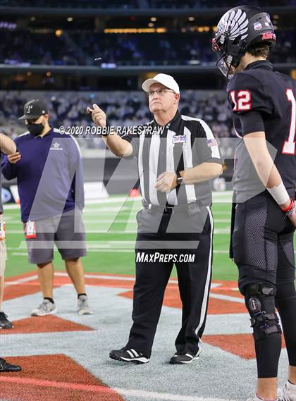 Thumbnail 3 in Argyle vs. Lindale (UIL 4A Division 1 State Final) photogallery.