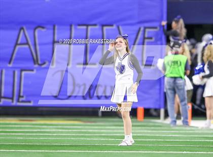 Thumbnail 1 in Argyle vs. Lindale (UIL 4A Division 1 State Final) photogallery.