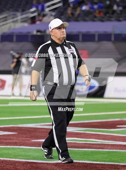 Thumbnail 1 in Argyle vs. Lindale (UIL 4A Division 1 State Final) photogallery.