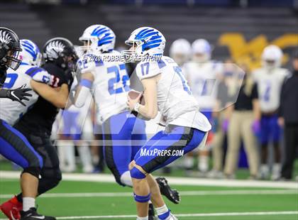 Thumbnail 2 in Argyle vs. Lindale (UIL 4A Division 1 State Final) photogallery.