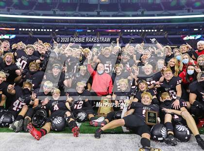 Thumbnail 2 in Argyle vs. Lindale (UIL 4A Division 1 State Final) photogallery.