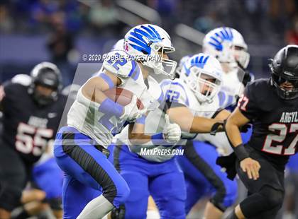 Thumbnail 2 in Argyle vs. Lindale (UIL 4A Division 1 State Final) photogallery.