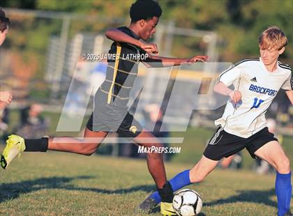 Thumbnail 2 in JV: Brockport @ Greece Athena photogallery.