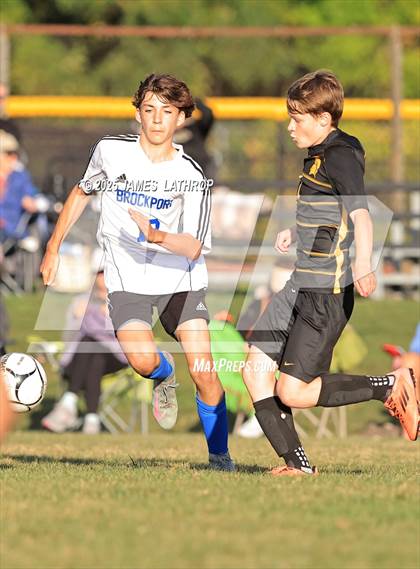 Thumbnail 1 in JV: Brockport @ Greece Athena photogallery.