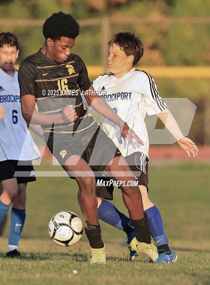 Thumbnail 1 in JV: Brockport @ Greece Athena photogallery.