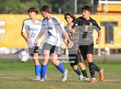 Thumbnail 3 in JV: Brockport @ Greece Athena photogallery.