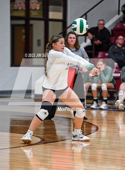 Thumbnail 1 in Franklin vs Little River Academy (UIL 3A Region III Bi-District Playoff) photogallery.