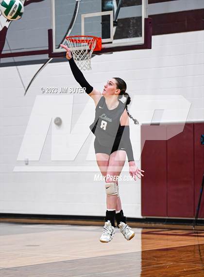 Thumbnail 1 in Franklin vs Little River Academy (UIL 3A Region III Bi-District Playoff) photogallery.