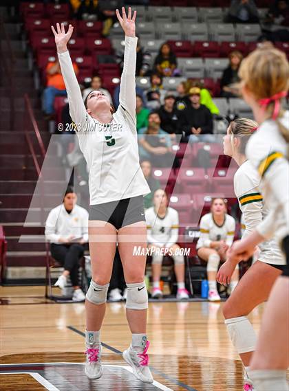 Thumbnail 1 in Franklin vs Little River Academy (UIL 3A Region III Bi-District Playoff) photogallery.
