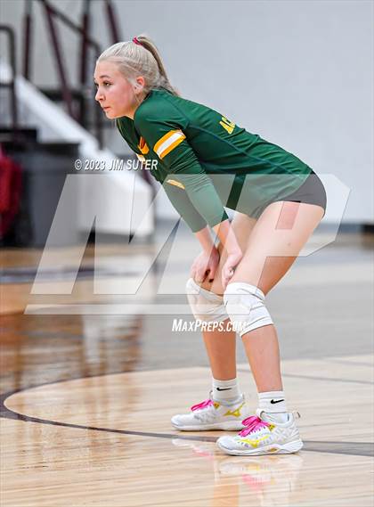 Thumbnail 2 in Franklin vs Little River Academy (UIL 3A Region III Bi-District Playoff) photogallery.