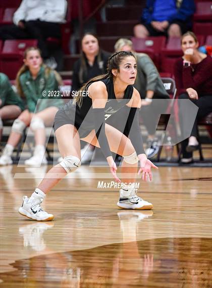 Thumbnail 2 in Franklin vs Little River Academy (UIL 3A Region III Bi-District Playoff) photogallery.