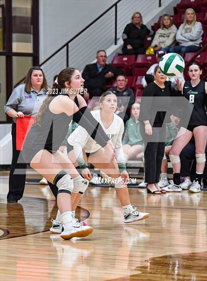 Thumbnail 1 in Franklin vs Little River Academy (UIL 3A Region III Bi-District Playoff) photogallery.