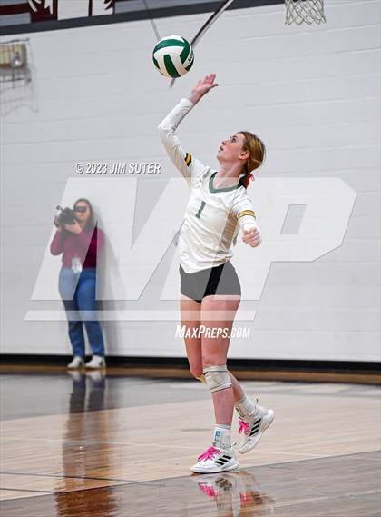 Thumbnail 3 in Franklin vs Little River Academy (UIL 3A Region III Bi-District Playoff) photogallery.