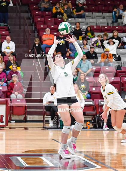 Thumbnail 1 in Franklin vs Little River Academy (UIL 3A Region III Bi-District Playoff) photogallery.