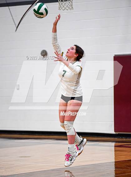 Thumbnail 2 in Franklin vs Little River Academy (UIL 3A Region III Bi-District Playoff) photogallery.