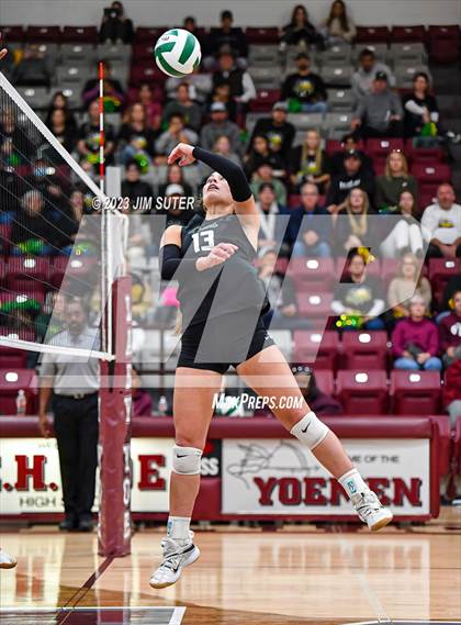 Thumbnail 2 in Franklin vs Little River Academy (UIL 3A Region III Bi-District Playoff) photogallery.