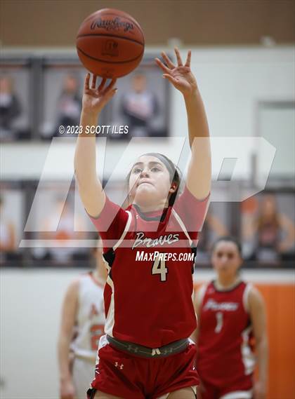 Thumbnail 1 in Logan Elm @ Amanda-Clearcreek photogallery.