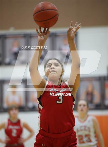Thumbnail 2 in Logan Elm @ Amanda-Clearcreek photogallery.