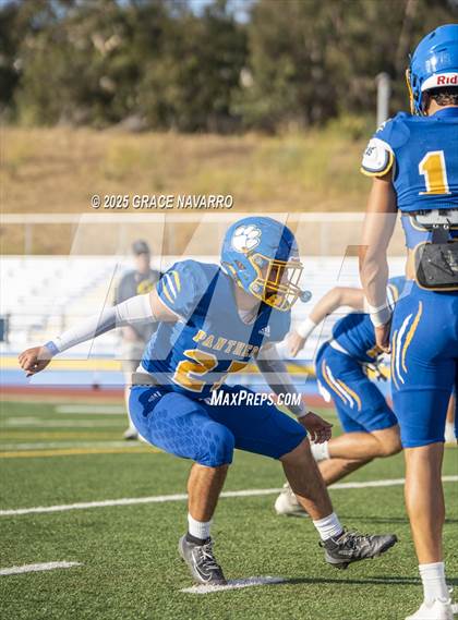 Thumbnail 2 in Benicia vs St. Patrick-St. Vincent photogallery.