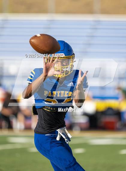 Thumbnail 3 in Benicia vs St. Patrick-St. Vincent photogallery.