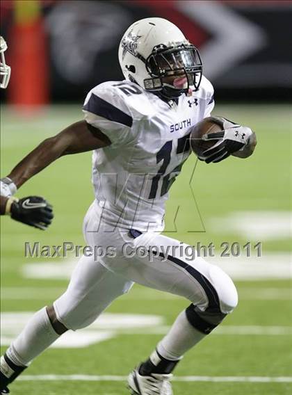 Thumbnail 2 in South Gwinnett @ Central Gwinnett (Great American Football Classic) photogallery.