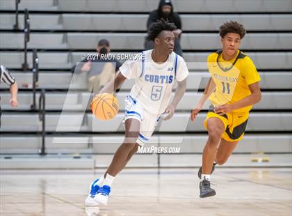 Thumbnail 3 in Curtis @ Mission Bay(Torrey Pines Holiday Classic) photogallery.