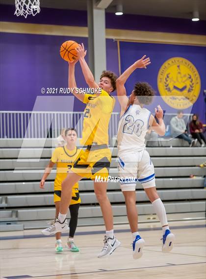 Thumbnail 2 in Curtis @ Mission Bay(Torrey Pines Holiday Classic) photogallery.