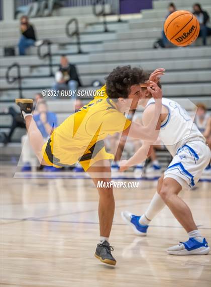 Thumbnail 2 in Curtis @ Mission Bay(Torrey Pines Holiday Classic) photogallery.