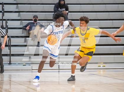 Thumbnail 3 in Curtis @ Mission Bay(Torrey Pines Holiday Classic) photogallery.