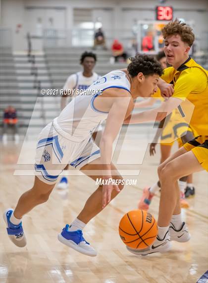 Thumbnail 3 in Curtis @ Mission Bay(Torrey Pines Holiday Classic) photogallery.