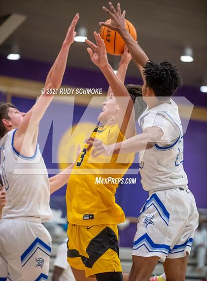 Thumbnail 1 in Curtis @ Mission Bay(Torrey Pines Holiday Classic) photogallery.