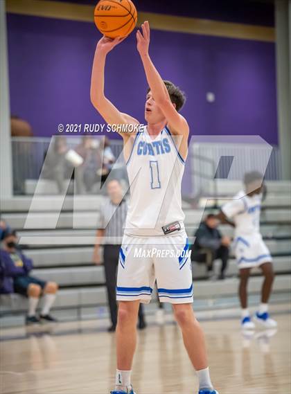 Thumbnail 2 in Curtis @ Mission Bay(Torrey Pines Holiday Classic) photogallery.