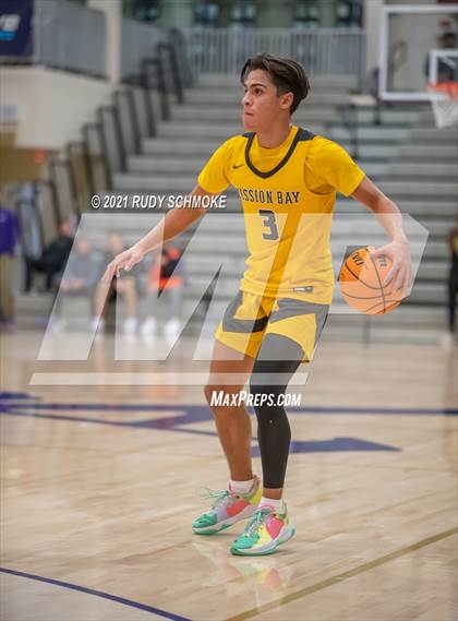 Thumbnail 3 in Curtis @ Mission Bay(Torrey Pines Holiday Classic) photogallery.