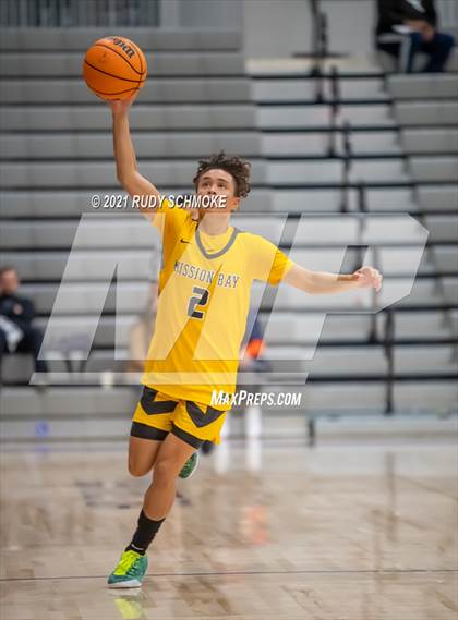 Thumbnail 2 in Curtis @ Mission Bay(Torrey Pines Holiday Classic) photogallery.