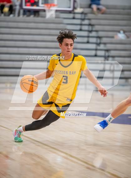 Thumbnail 2 in Curtis @ Mission Bay(Torrey Pines Holiday Classic) photogallery.