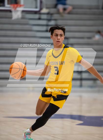 Thumbnail 3 in Curtis @ Mission Bay(Torrey Pines Holiday Classic) photogallery.