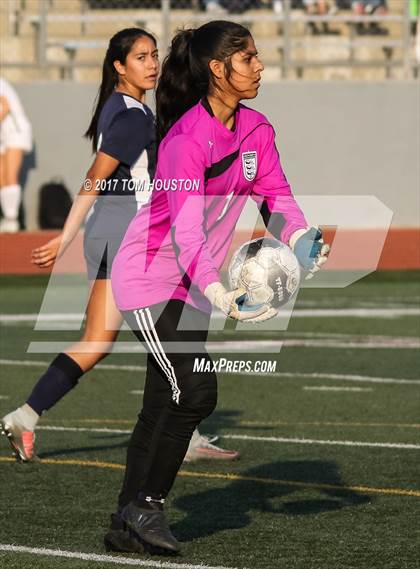 Thumbnail 3 in South Hills vs South East (Claremont Tournament) photogallery.