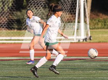 Thumbnail 3 in South Hills vs South East (Claremont Tournament) photogallery.