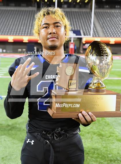 Thumbnail 3 in Chandler vs. Perry (AIA 6A Final - Awards Photos) photogallery.