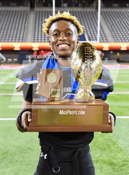 Thumbnail 1 in Chandler vs. Perry (AIA 6A Final - Awards Photos) photogallery.